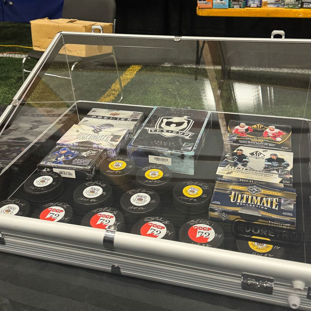 Evoretro Trading Card Display Koffer    - Preorder - ETA: 25.03.2026