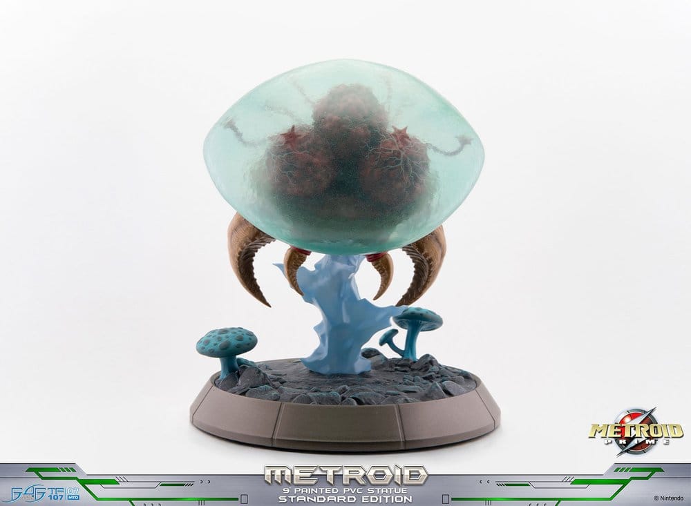 Metroid Prime PVC Figur Metroid (Standard) (Glow in the Dark) 21 cm - Preorder - ETA: 25.05.2027