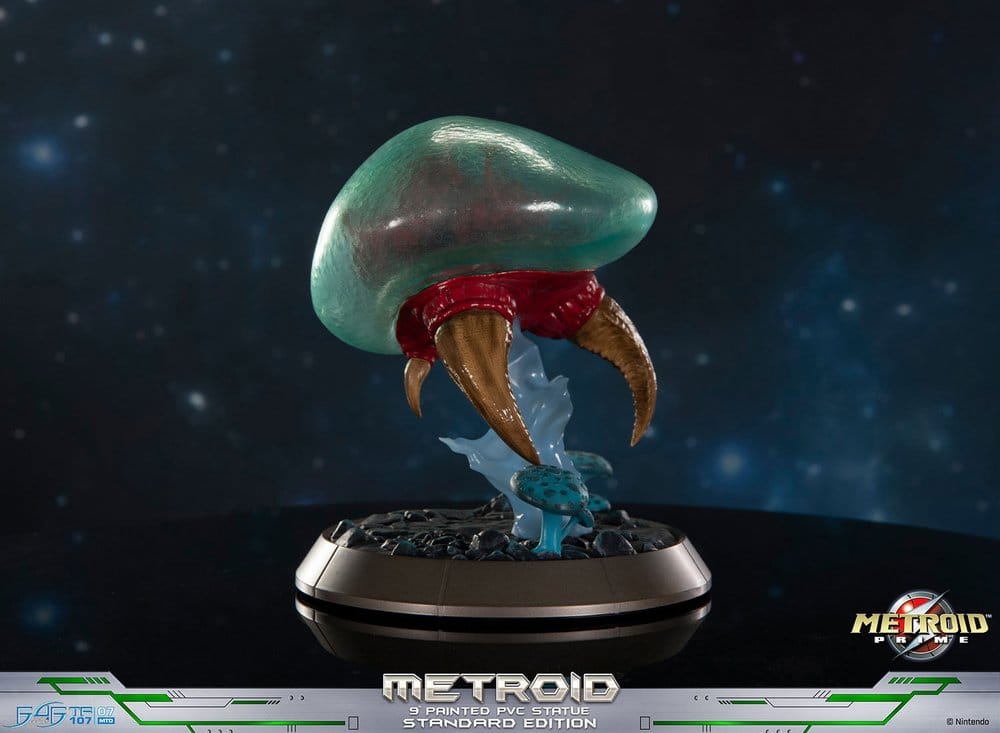 Metroid Prime PVC Figur Metroid (Standard) (Glow in the Dark) 21 cm - Preorder - ETA: 25.05.2027