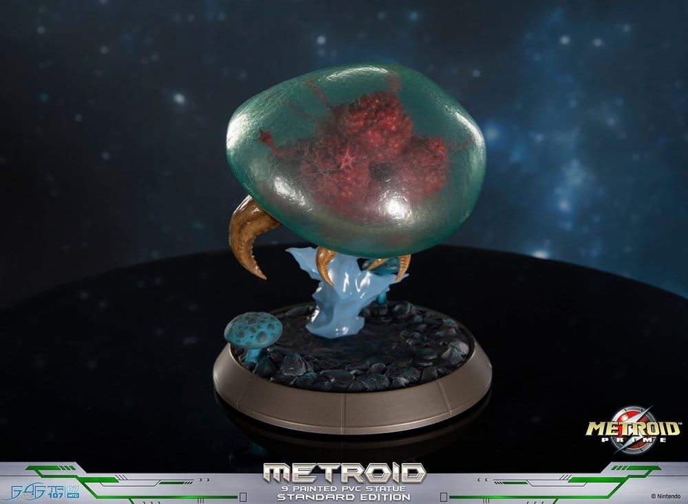 Metroid Prime PVC Figur Metroid (Standard) (Glow in the Dark) 21 cm - Preorder - ETA: 25.05.2027