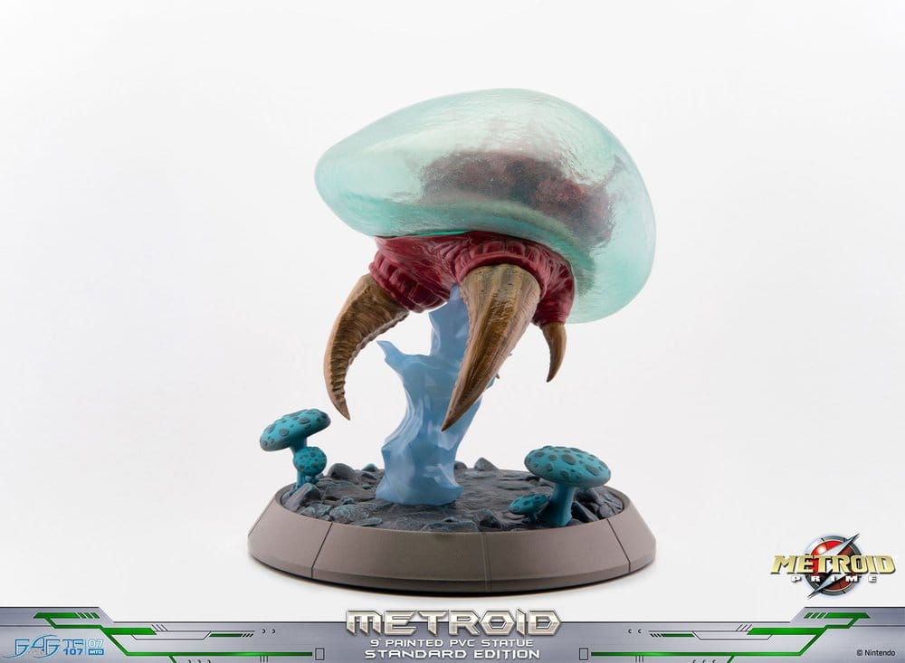 Metroid Prime PVC Figur Metroid (Standard) (Glow in the Dark) 21 cm - Preorder - ETA: 25.05.2027