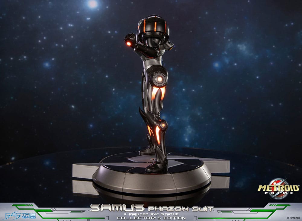 Metroid Prime PVC Statue Samus Phazon Suit Collector´s Edition 28 cm  - Versand: 7 Tage nach Bestellung
