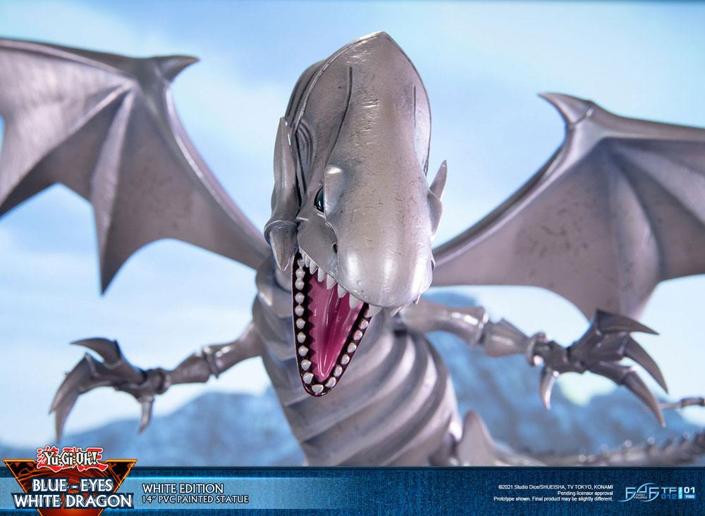 Yu-Gi-Oh! PVC Statue Blue-Eyes White Dragon White Edition 35 cm - Preorder - ETA: 25.10.2026