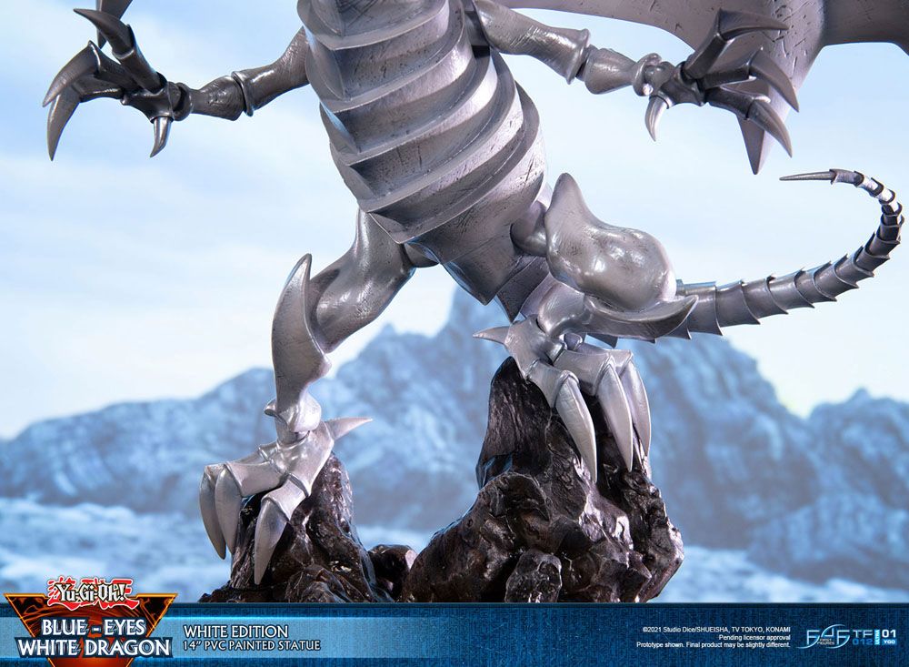 Yu-Gi-Oh! PVC Statue Blue-Eyes White Dragon White Edition 35 cm - Preorder - ETA: 25.10.2026