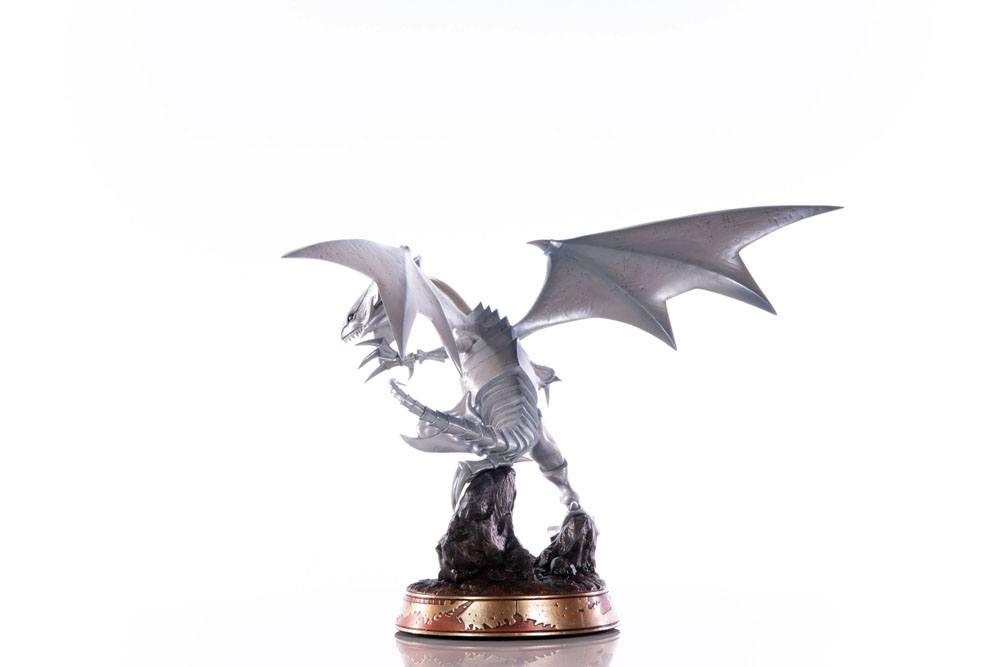 Yu-Gi-Oh! PVC Statue Blue-Eyes White Dragon White Edition 35 cm - Preorder - ETA: 25.10.2026