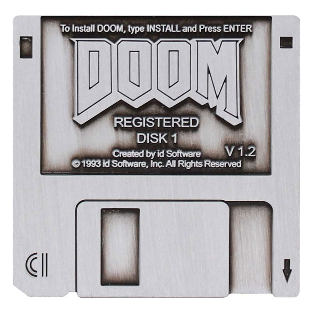 Doom Ansteck-Pin Floppy Disk Limited Edition        - Versand: 5-7 Tage nach Bestellung