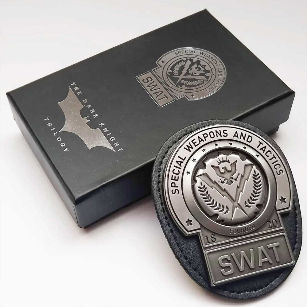 Batman The Dark Knight Replik 1/1 Gotham City SWAT Badge Limited Edition  - Versand: 5-7 Tage nach Bestellung