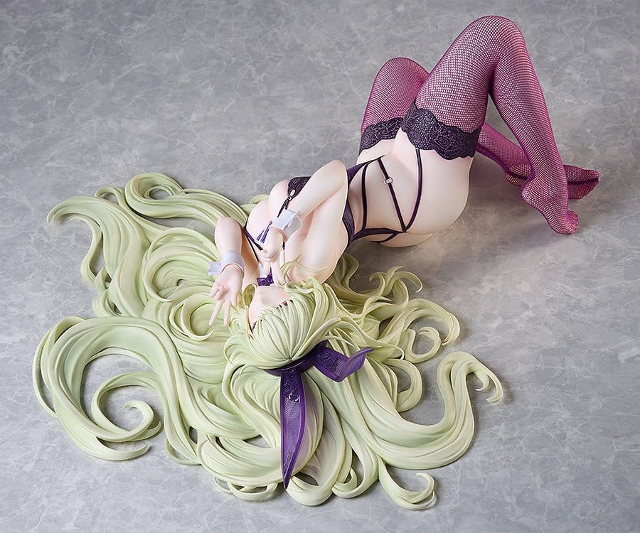 Azur Lane PVC Figure 1/4 Napoli: Dreamy Night 8 cm - Preorder - ETA: 25.11.2026