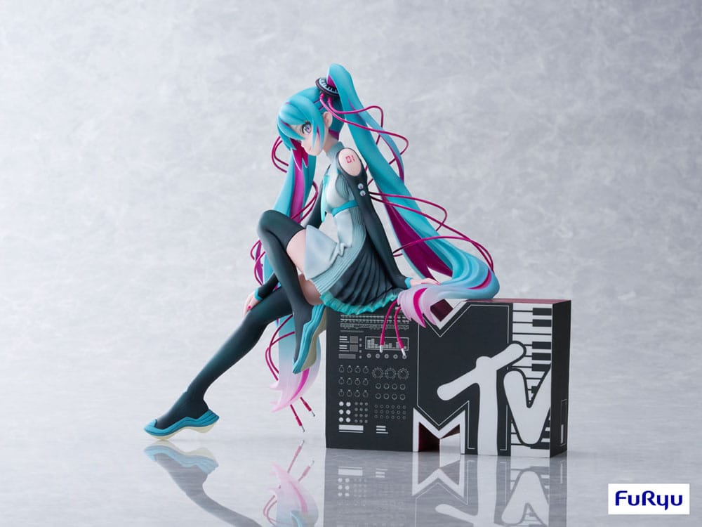 Hatsune Miku Statue 1/7 Hatsune Miku x MTV 20 cm - Versand: 5-7 Tage nach Bestellung
