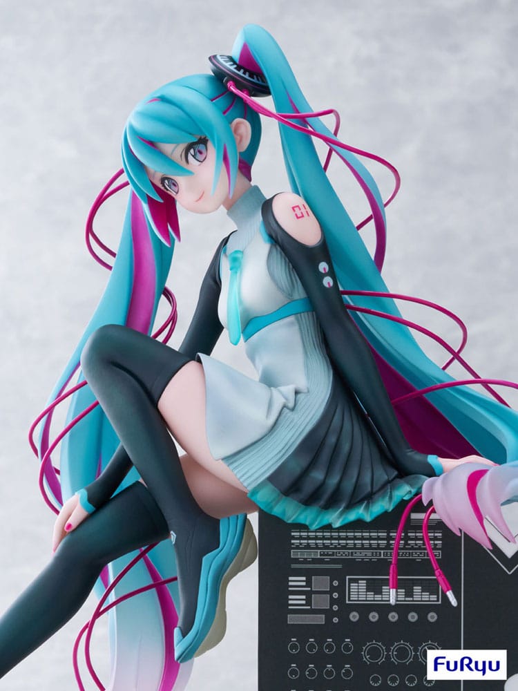 Hatsune Miku Statue 1/7 Hatsune Miku x MTV 20 cm - Versand: 5-7 Tage nach Bestellung