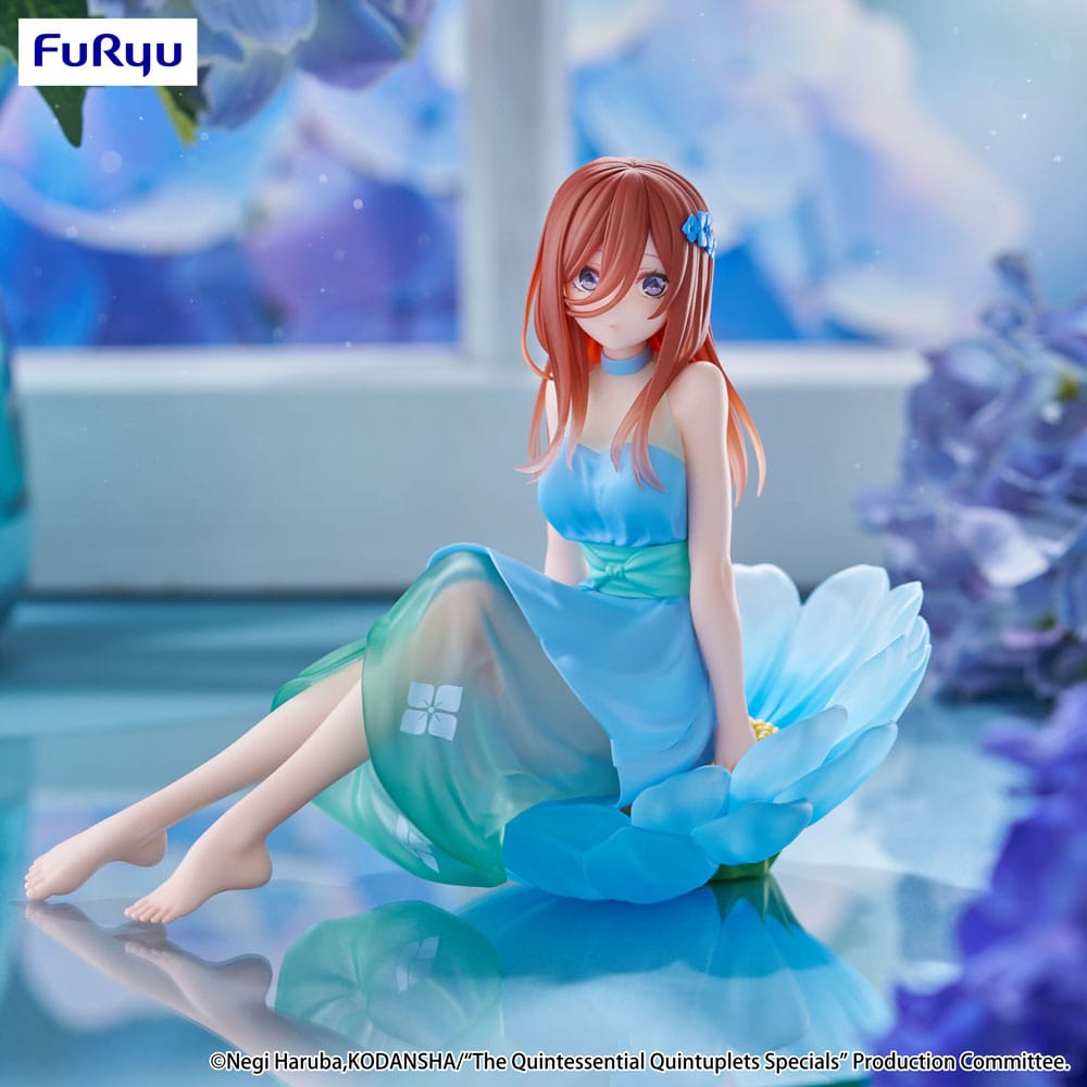 The Quintessential Quintuplets Specials Bloo-me! PVC Statue Nakano Miku 11 cm       - Versand: 7 Tage nach Bestellung