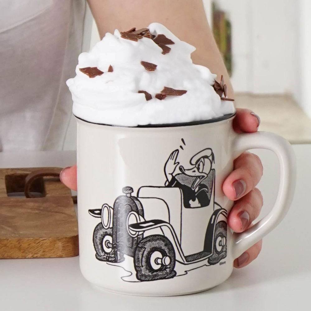 Donald Duck Tasse Donald im Auto - Preorder - ETA: 16.08.2026