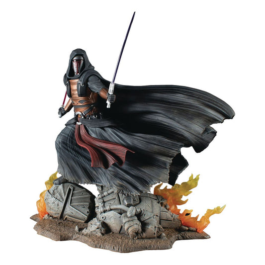 Star Wars: Knights of the Old Republic Gallery PVC Statue Darth Revan 25 cm - Preorder - ETA: Mitte 06.2025