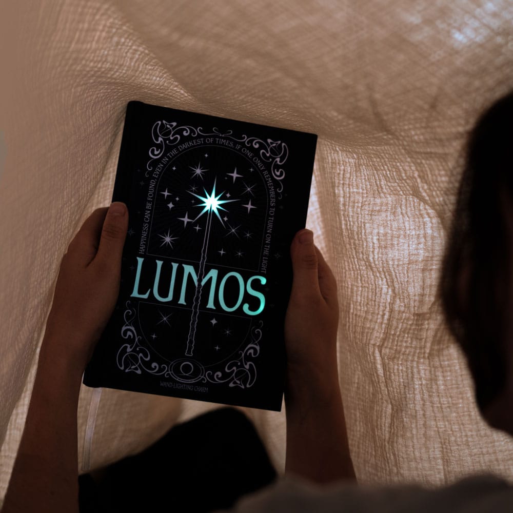 Harry Potter Premium Notizbuch A5 mit Licht Lumos Maxima - Versand: 7 Tage nach Bestellung