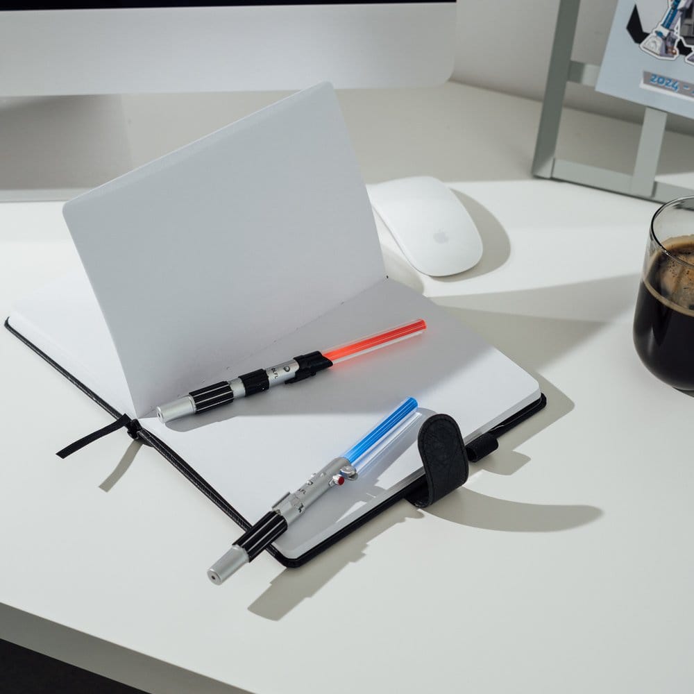 Star Wars Set mit 2 Lichtschwert-Stiften  Luke Skywalker & Darth Vader - Versand: 7 Tage nach Bestellung