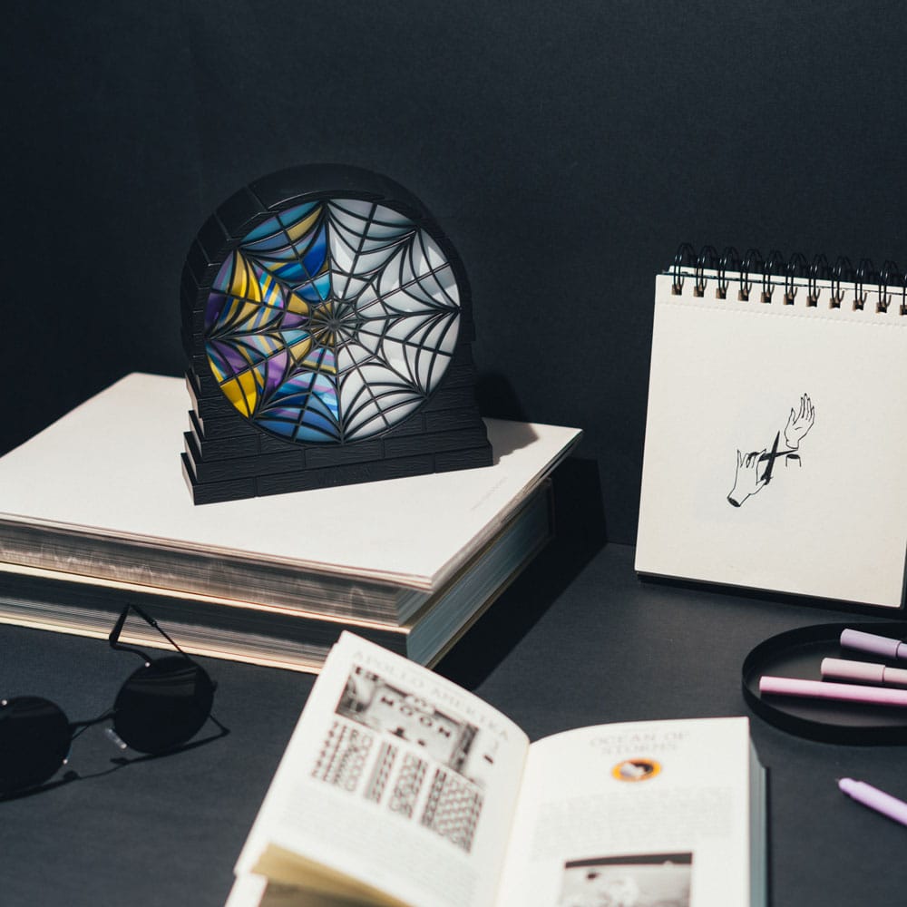 Wednesday Lampe mit USB-C Ophelia Hall Window - Versand: 7 Tage nach Bestellung