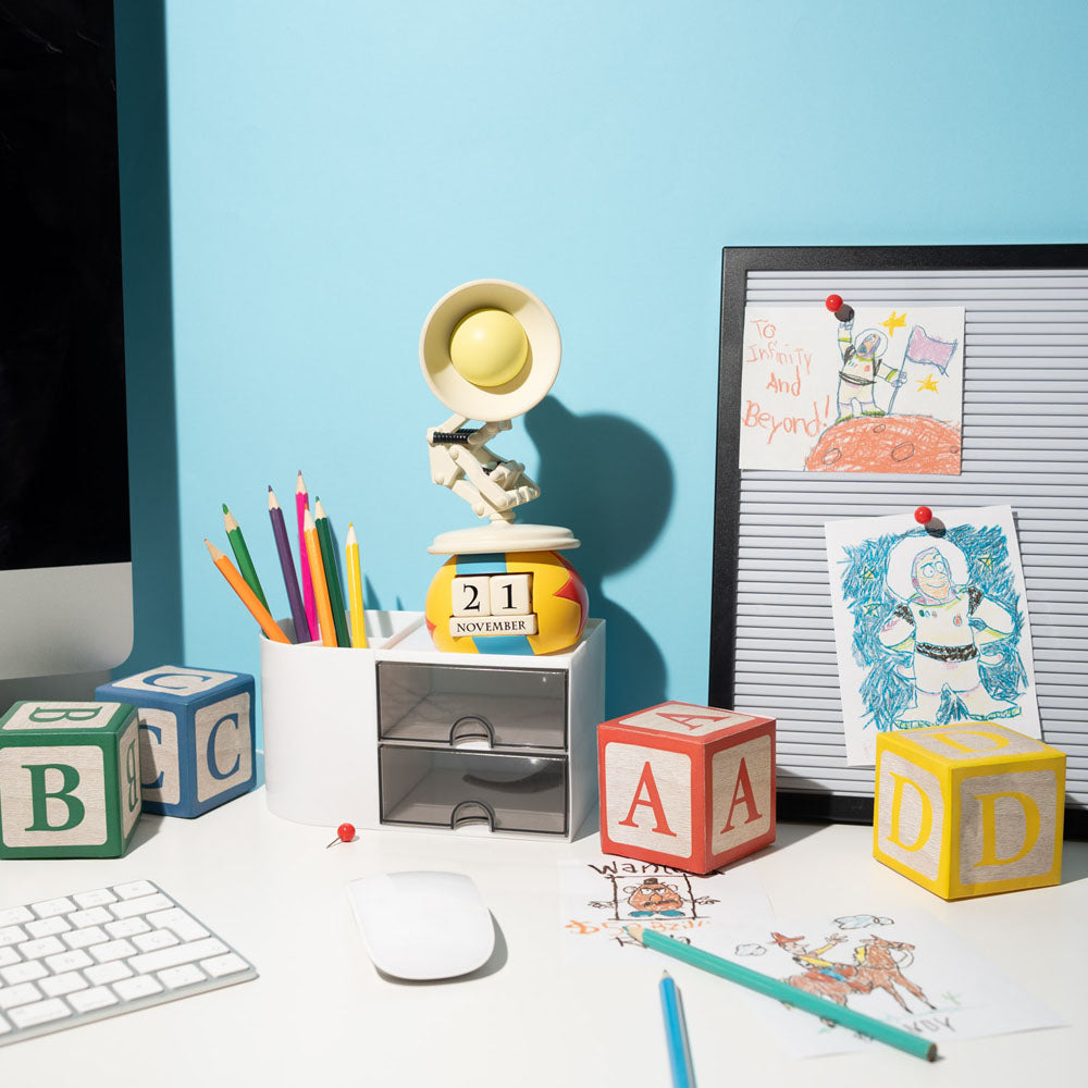 Pixar 3D Ewiger Kalender Die kleine Lampe - Versand: 7 Tage nach Bestellung