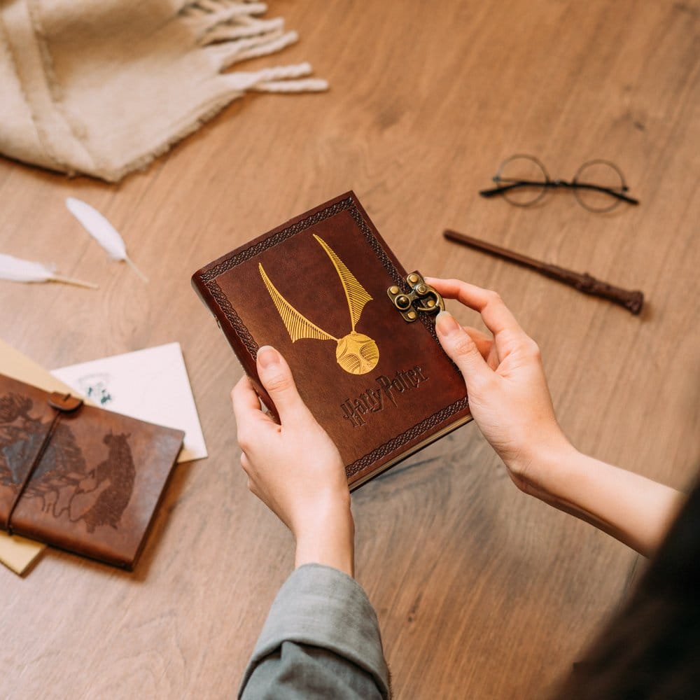 Harry Potter Notizbuch aus veganem Leder - Preorder - ETA: 26.10.2026