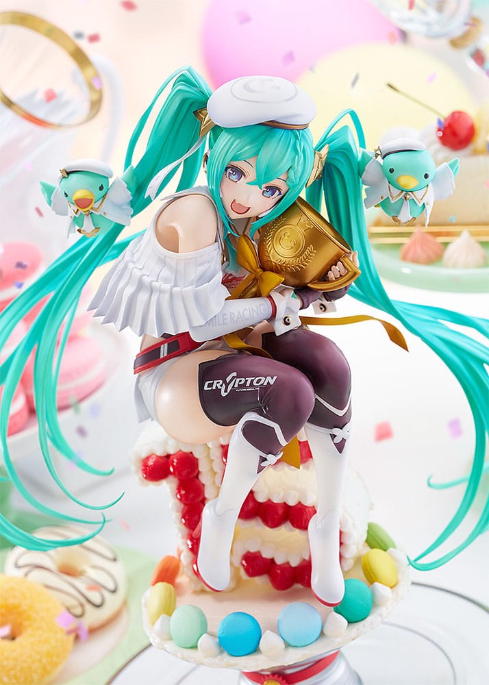 Hatsune Miku Characters PVC Statue 1/6 Racing Miku: 2023 - 15th Anniversary Ver. 26 cm - Preorder - ETA: 27.10.2025