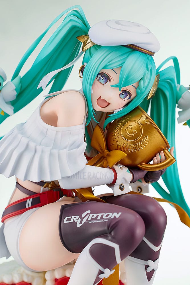 Hatsune Miku Characters PVC Statue 1/6 Racing Miku: 2023 - 15th Anniversary Ver. 26 cm - Preorder - ETA: 27.10.2025