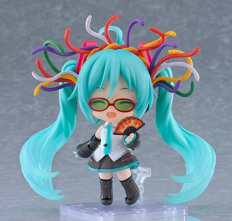 Character Vocal Series 01: Hatsune Miku Nendoroid Actionfigur HMO Ver. 10 cm - Preorder - ETA: 25.01.2027