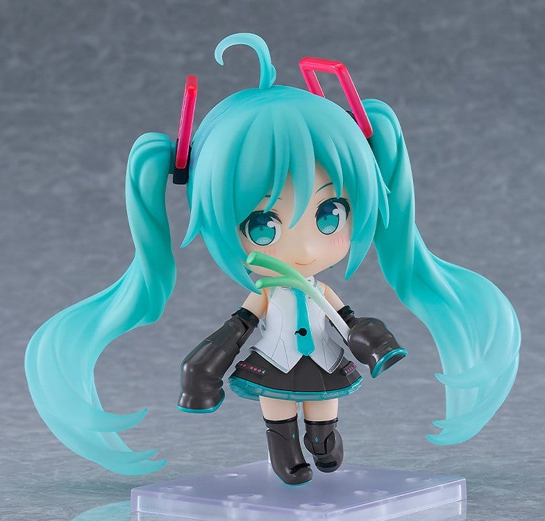 Character Vocal Series 01: Hatsune Miku Nendoroid Actionfigur HMO Ver. 10 cm - Preorder - ETA: 25.01.2027