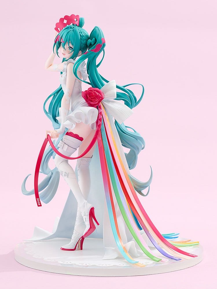 Hatsune Miku GT Project G.S. Collection PVC Figur 1/7 Racing Miku 15th "Rhapsody" 2010-2025 27 cm - Preorder - ETA: 24.12.2027