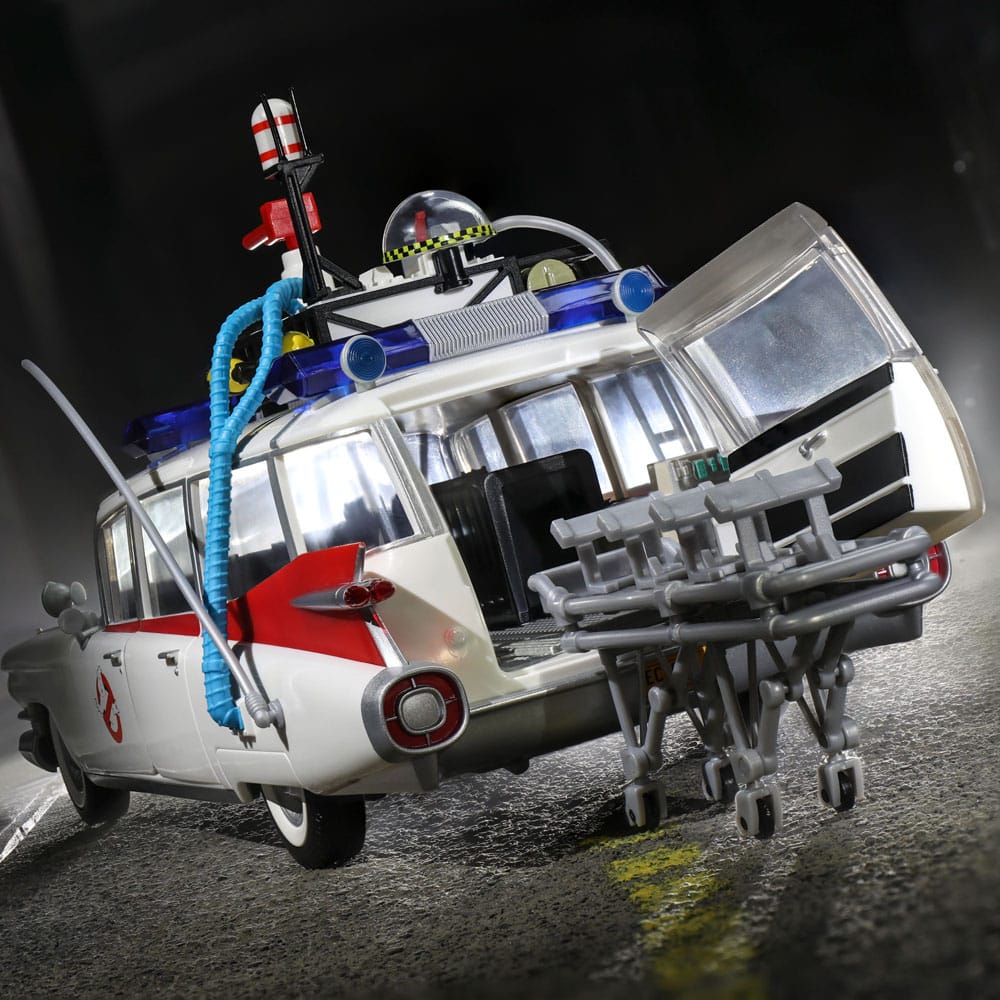 Ghostbusters Plasma Series Fahrzeug 1/18 Ecto-1 (1984) - Versand: 5-7 Tage nach Bestellung