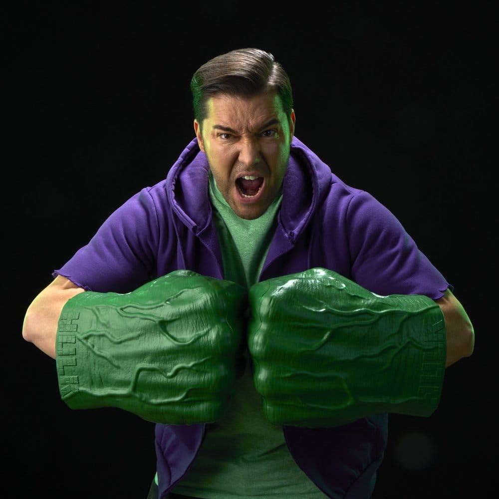 The Incredible Hulk Marvel Legends Premium Roleplay-Fäuste - Preorder - ETA: 12.08.2026