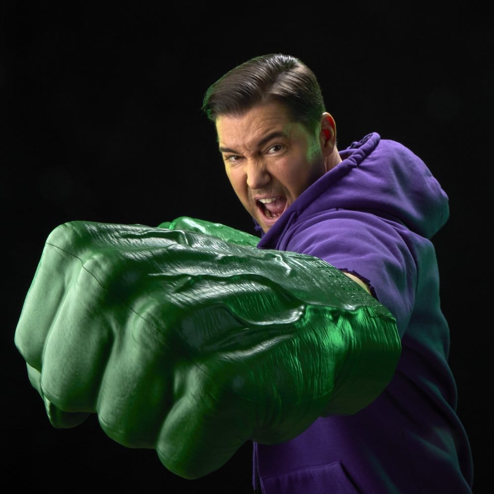 The Incredible Hulk Marvel Legends Premium Roleplay-Fäuste - Preorder - ETA: 12.08.2026