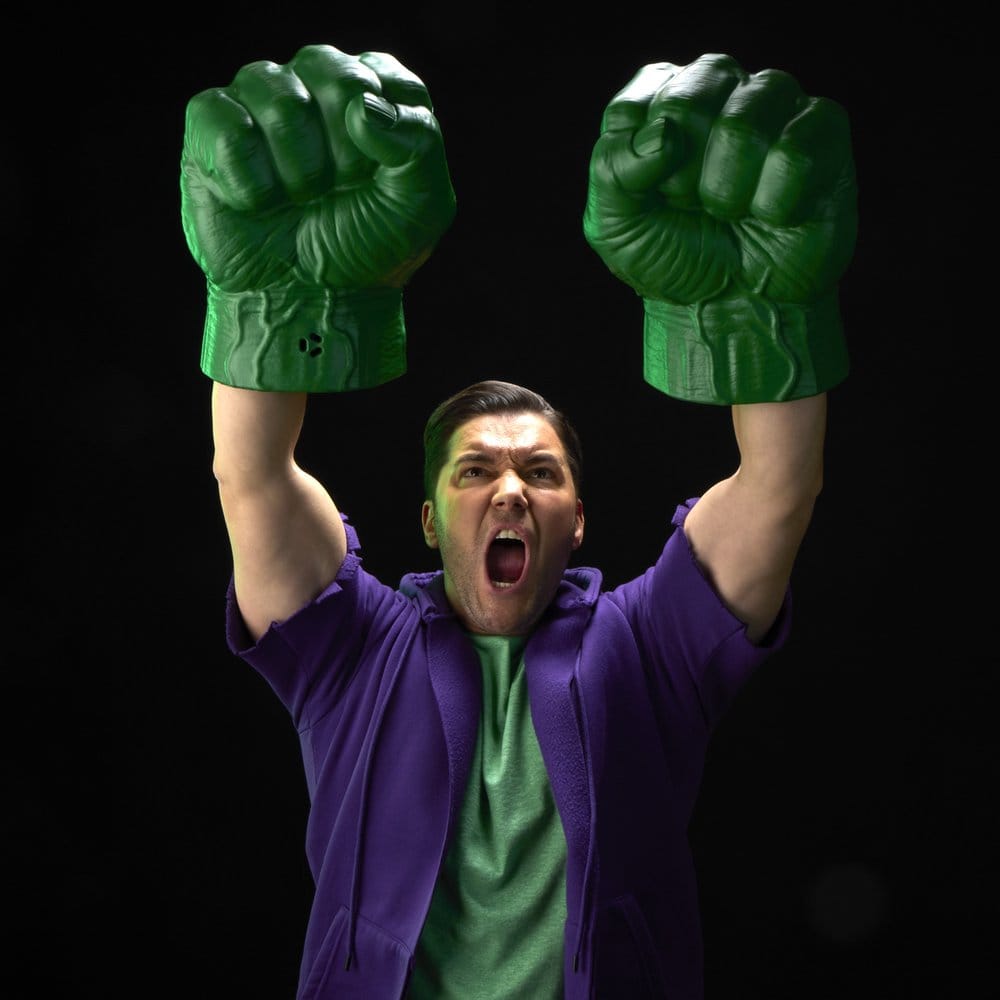 The Incredible Hulk Marvel Legends Premium Roleplay-Fäuste - Preorder - ETA: 12.08.2026