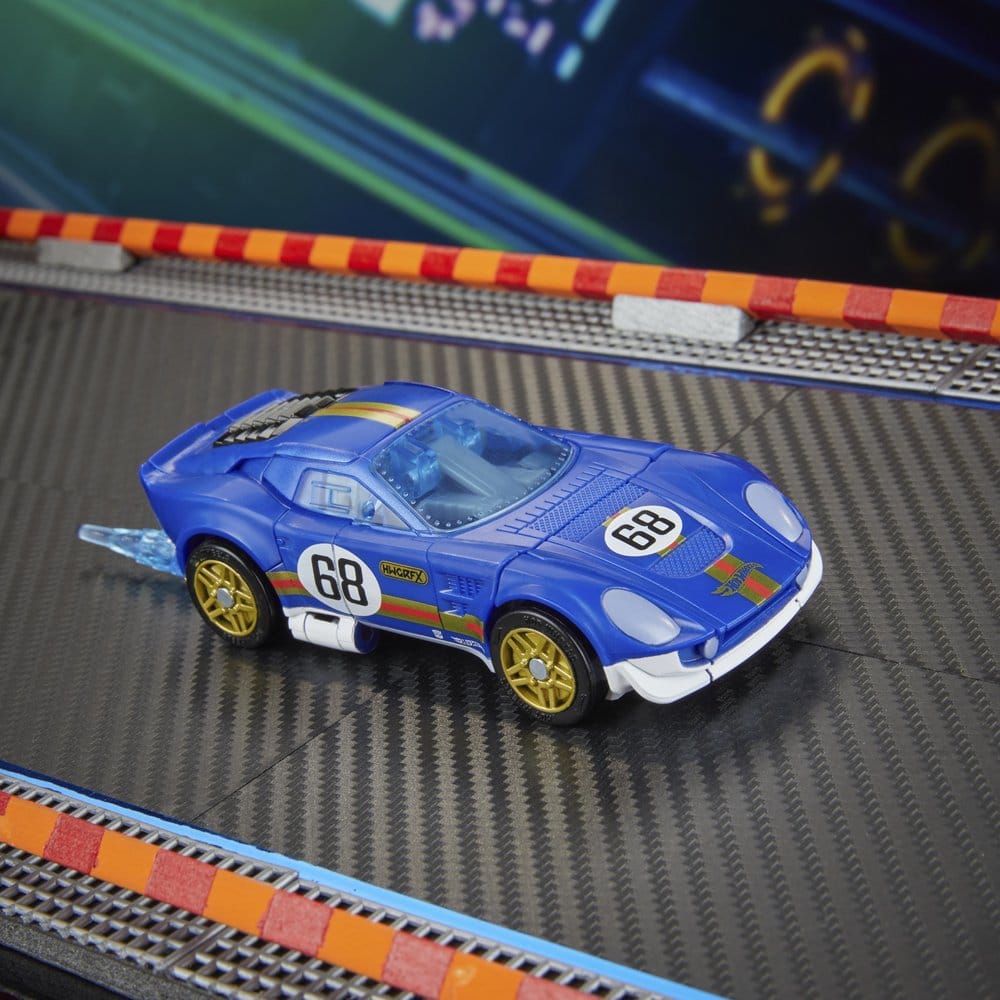 Transformers x Hot Wheels Collaborative Deluxe Class Actionfigur El Segundo Coupe 13 cm - Preorder - ETA: 30.09.2026