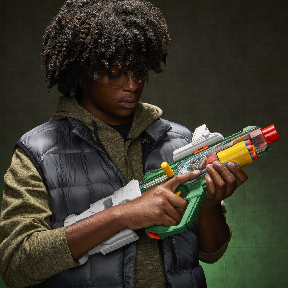Avengers: Doomsday NERF Dart-Blaster Doctor Doom - Preorder - ETA: 10.11.2026