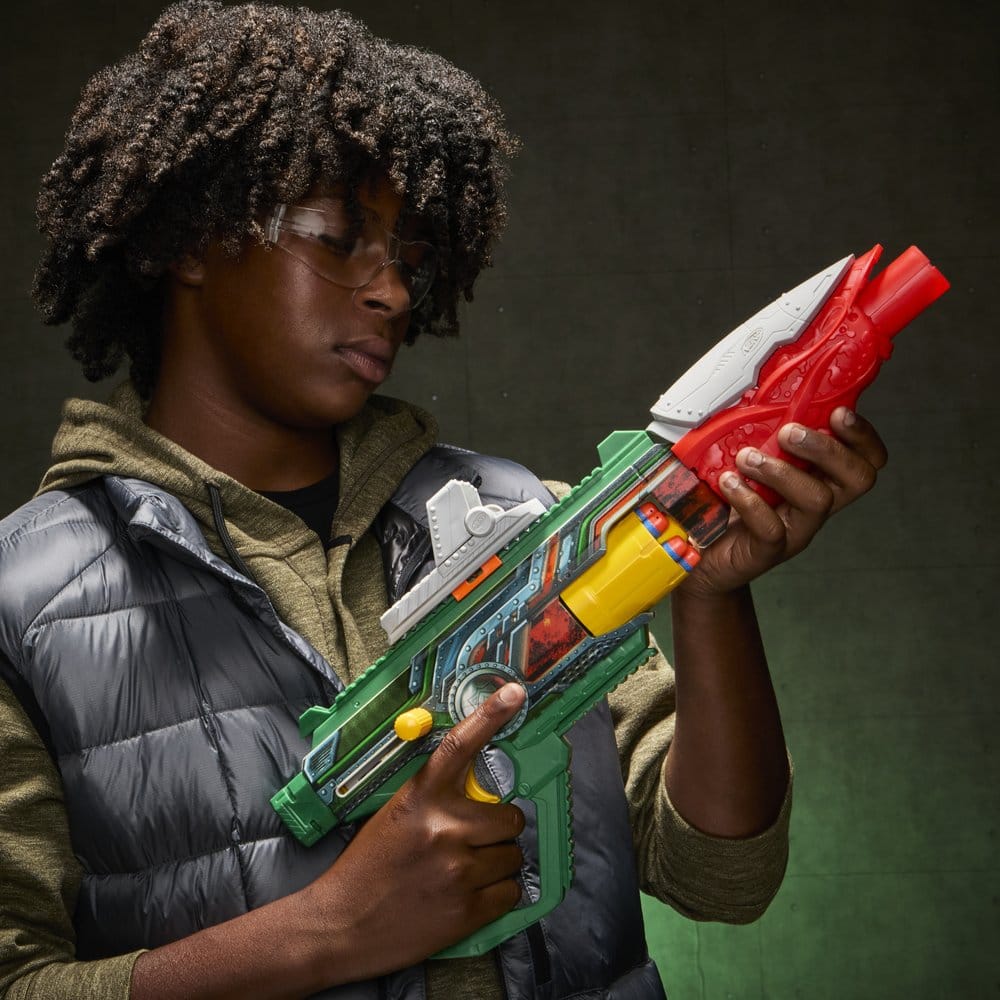 Avengers: Doomsday NERF Dart-Blaster Doctor Doom - Preorder - ETA: 10.11.2026