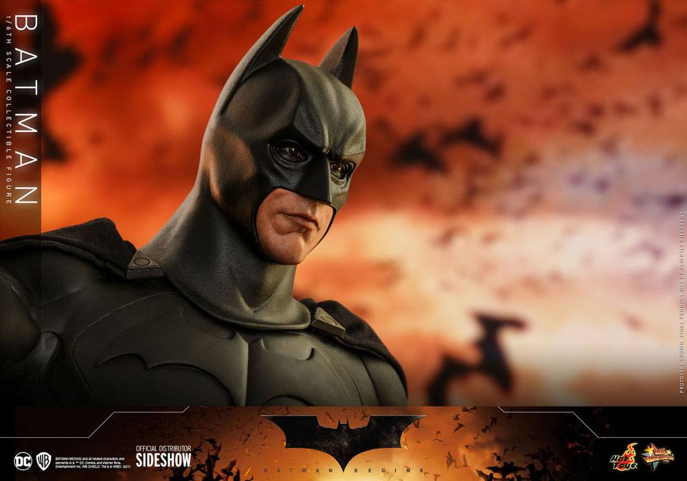 Batman Begins Movie Masterpiece Actionfigur 1/6 Batman Hot Toys Exclusive 32 cm - Versand: 5-7 Tage nach Bestellung