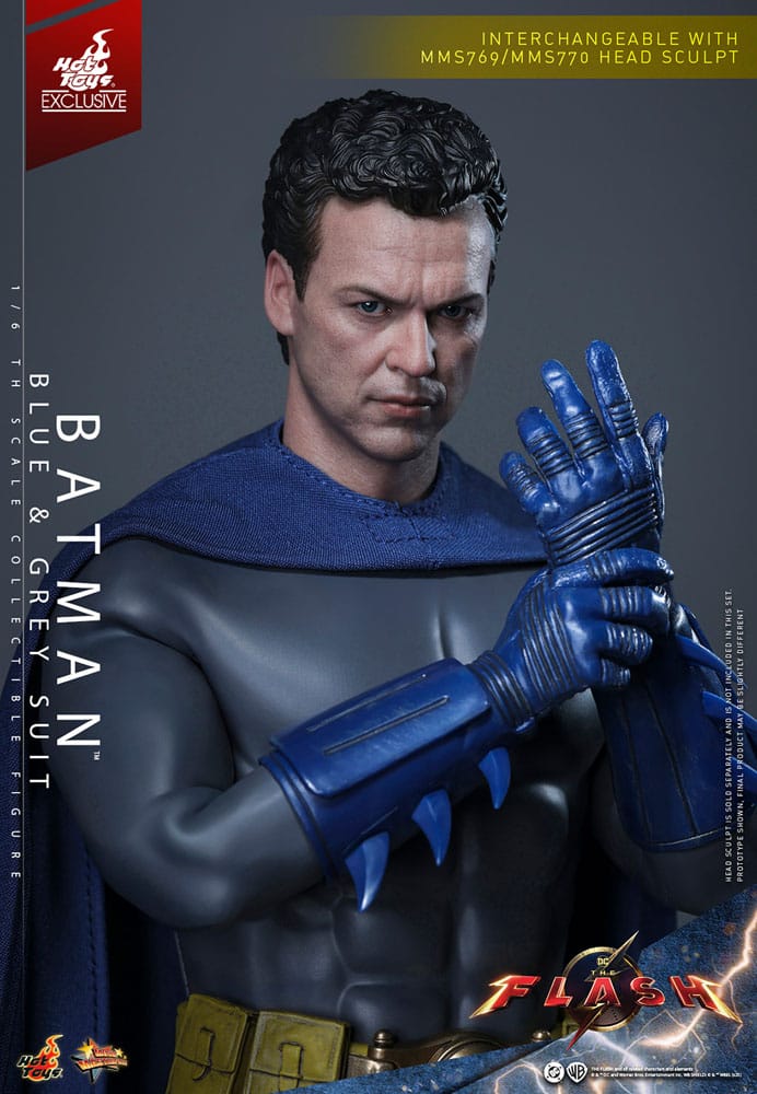 The Flash Movie Masterpiece Actionfigur 1/6 Batman (Blue & Grey Suit) Limited Edition Hot Toys Exclusive 30 cm - Versand: 7 Tage nach Bestellung