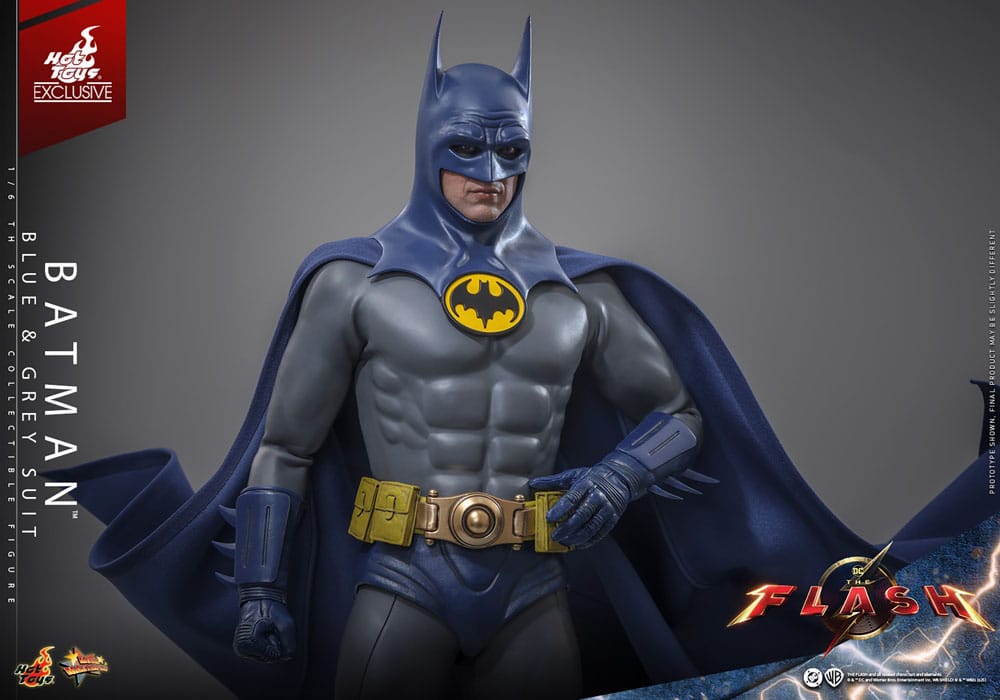 The Flash Movie Masterpiece Actionfigur 1/6 Batman (Blue & Grey Suit) Limited Edition Hot Toys Exclusive 30 cm - Versand: 7 Tage nach Bestellung