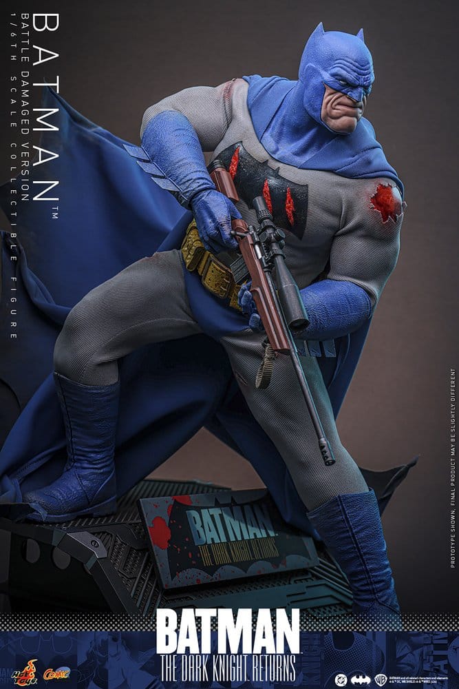 Batman: The Dark Knight Returns Comic Masterpiece Actionfigur 1/6 Batman (Battle Damaged Version) 32 cm - Preorder - ETA: 25.06.2027