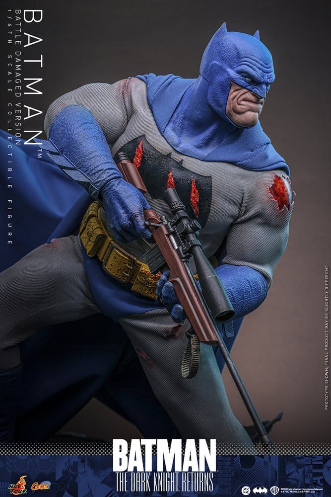 Batman: The Dark Knight Returns Comic Masterpiece Actionfigur 1/6 Batman (Battle Damaged Version) 32 cm - Preorder - ETA: 25.06.2027