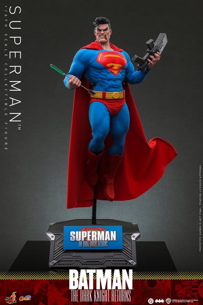 Batman: The Dark Knight Returns Comic Masterpiece Actionfigur 1/6 Superman 34 cm - Preorder - ETA: 25.06.2027