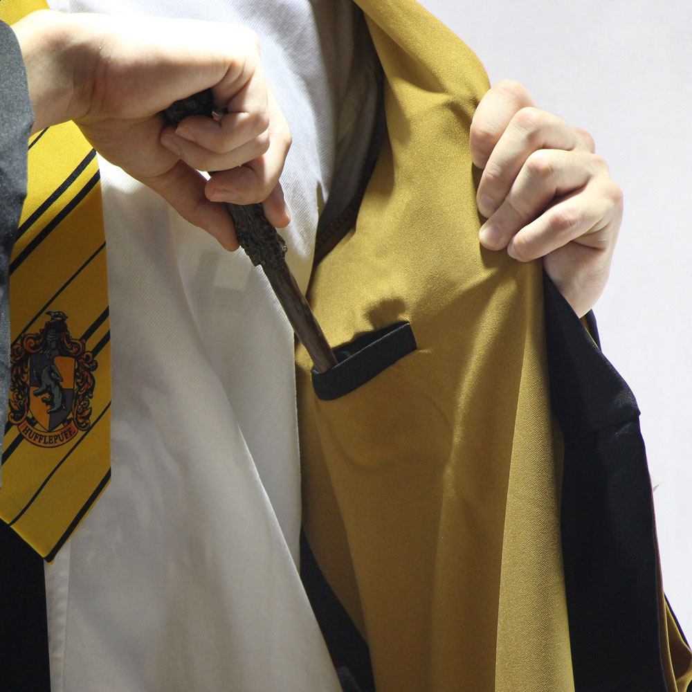 Harry Potter Zauberergewand Hufflepuff Größe S  - Versand: 5-7 Tage nach Bestellung