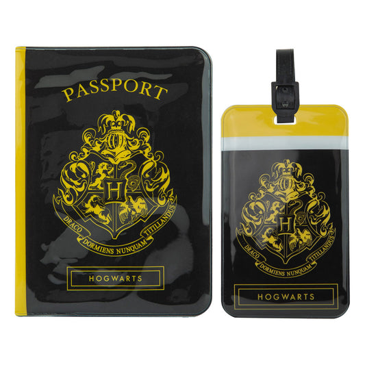 Harry Potter Kofferanhänger & Reisepass-Halter Set Hogwarts - Preorder - ETA: 15.09.2025