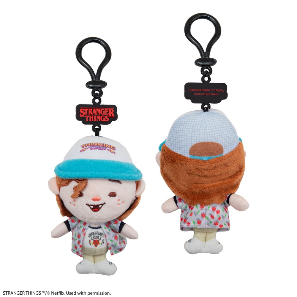 Stranger Things Plüsh Schlüsselanhänger Dustin Henderson 12 cm - Preorder - ETA: 15.09.2025