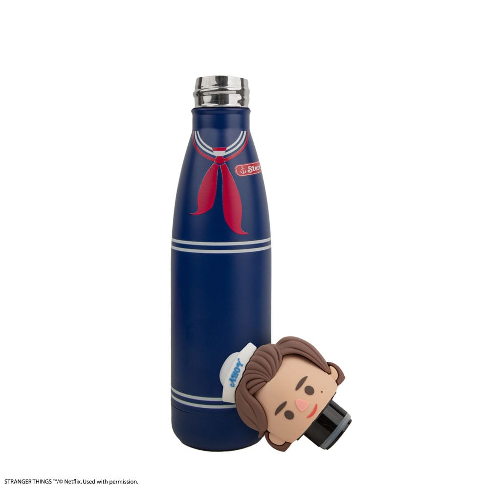 Stranger Things Wasserflasche Scoops Ahoy Steve 500 ml - Preorder - ETA: 27.10.2025