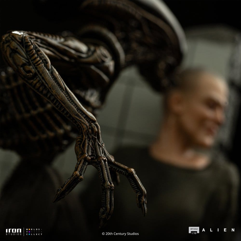 Alien 3 Art Scale Statue 1/10 Ellen Ripley and Dog Alien 23 cm - Preorder - ETA: 25.02.2027