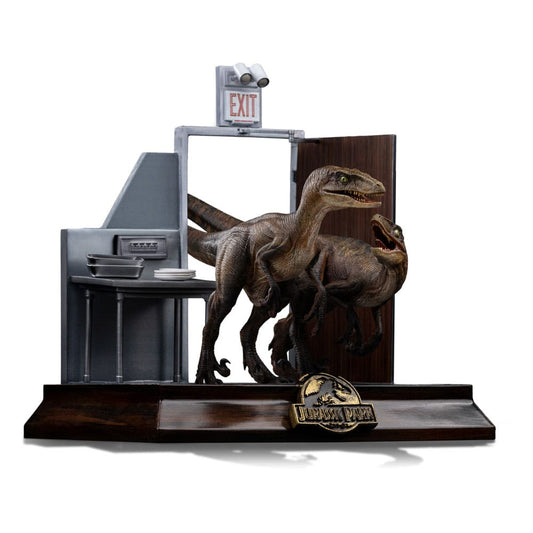 Jurassic Park Art Scale Statue 1/10 Raptors at the Kitchen's Door 28 cm - Preorder - ETA: 25.11.2026