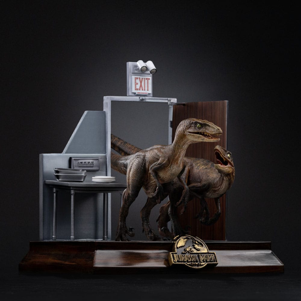 Jurassic Park Art Scale Statue 1/10 Raptors at the Kitchen's Door 28 cm - Preorder - ETA: 25.11.2026