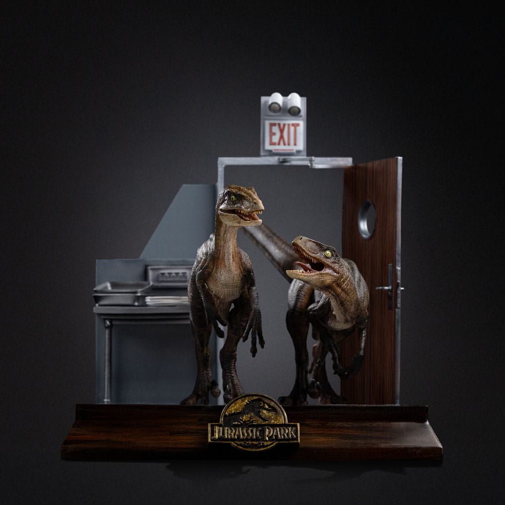 Jurassic Park Art Scale Statue 1/10 Raptors at the Kitchen's Door 28 cm - Preorder - ETA: 25.11.2026