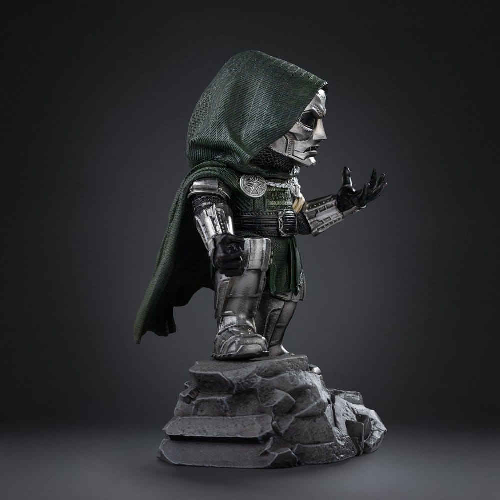 Avengers: Doomsday MiniCo Statue Doctor Doom 15 cm - Preorder - ETA: 31.10.2026