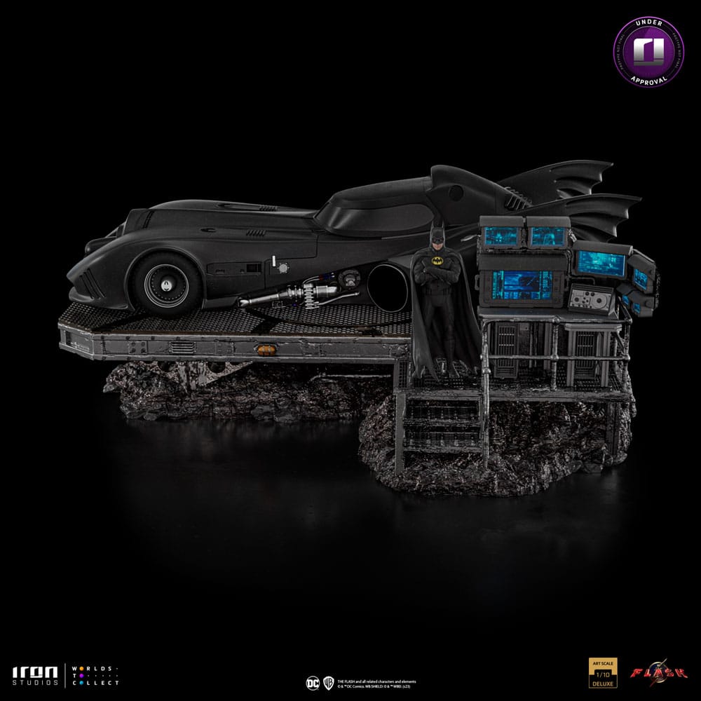DC Comics Art Scale Deluxe Statue 1/10 The Flash Movie Batmobile 31 cm - Versand: 7 Tage nach Bestellung